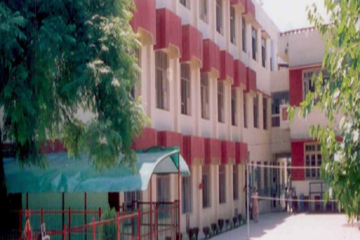 https://cache.careers360.mobi/media/colleges/social-media/media-gallery/10586/2019/2/18/Campus View of MIER College of Education Jammu_Campus-View.png